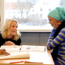 17. februar: Kronprinsessen møter ansatte og elever på Sjefsgården Voksenopplæring (Foto: Ned Alley / Scanpix)